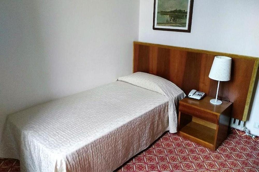 Grand Hotel Regina Salsomaggiore Салсомаджоре Терме Екстериор снимка