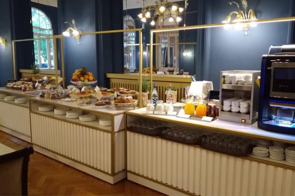 Grand Hotel Regina Salsomaggiore Салсомаджоре Терме Екстериор снимка